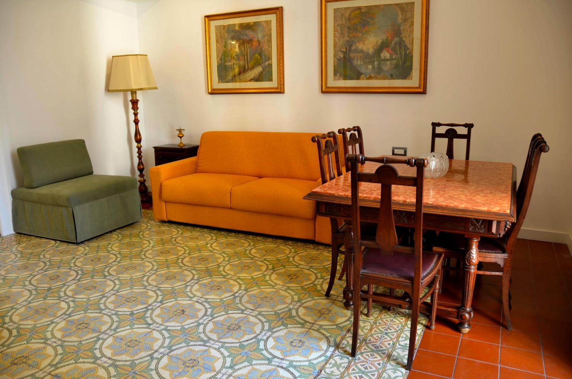 Casa Cesira Incentro Hotel Naples Luaran gambar